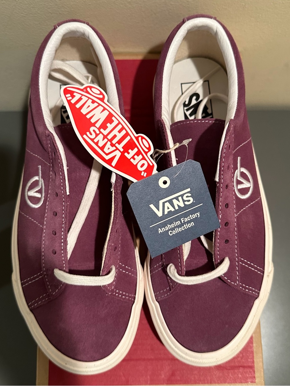Vans Anaheim Factory Sid DX sneakers in an "OG Grape" colorway. (Purple) W8.5 M7